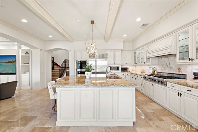 10 Corte Vizcaya, San Clemente CA: https://media.crmls.org/medias/3ea280ea-6f7b-4c6f-9d75-32d74fd276be.jpg