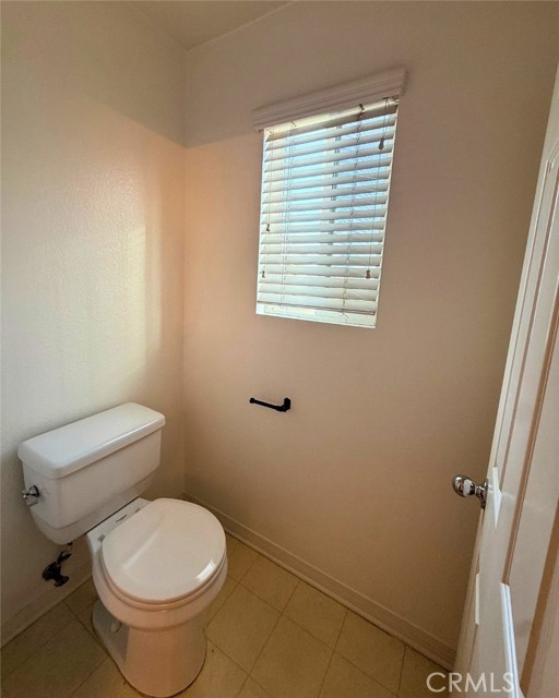 Detail Gallery Image 26 of 32 For 5741 Reagan, Fontana,  CA 92336 - 3 Beds | 2/1 Baths