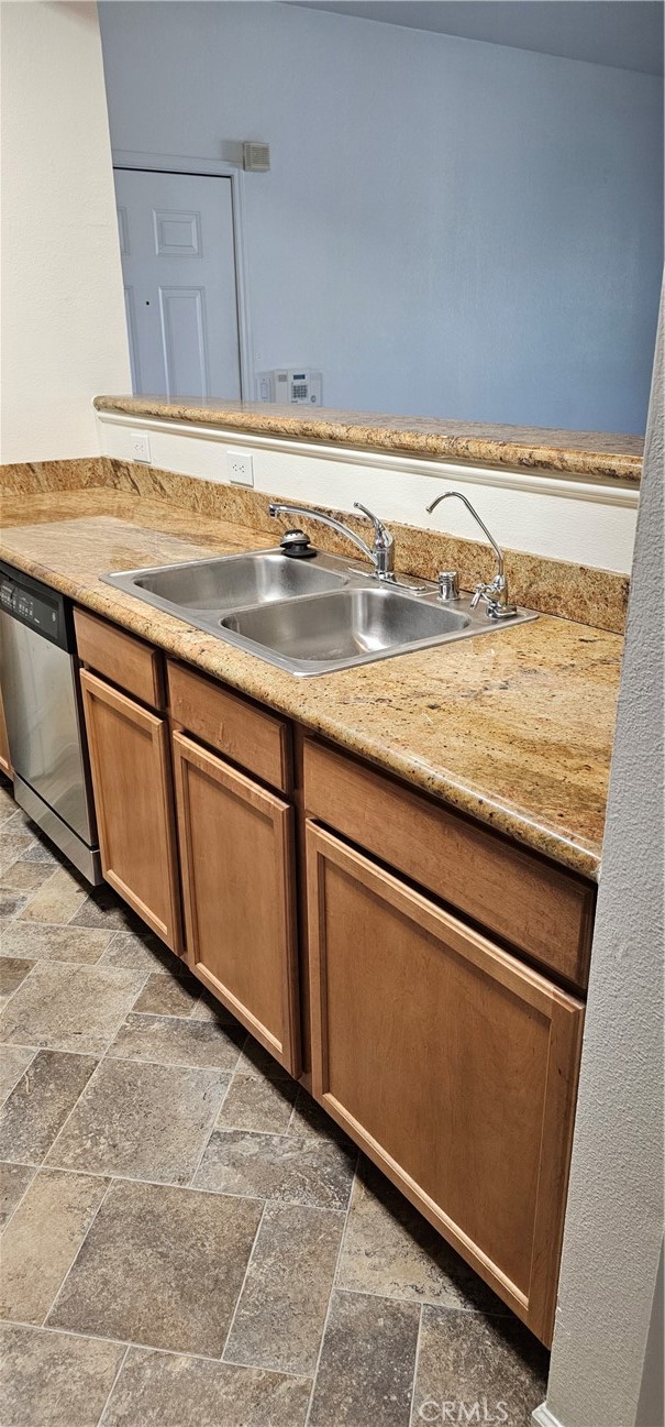 Detail Gallery Image 16 of 38 For 375 Central Ave #92,  Riverside,  CA 92507 - 2 Beds | 2 Baths