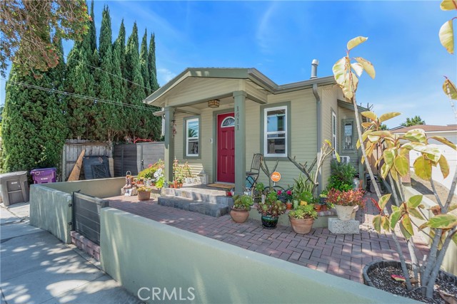 Image 2 for 1411 Termino Ave, Long Beach, CA 90804