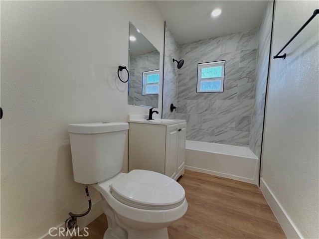 Detail Gallery Image 6 of 11 For 3230 Bronson, San Bernardino,  CA 92407 - 3 Beds | 2 Baths