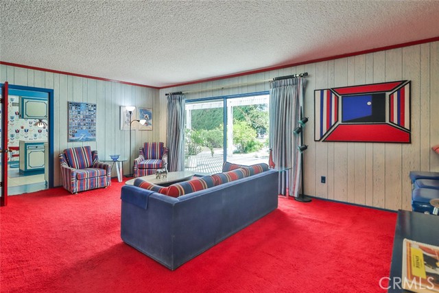 17313 Citronia Street, Northridge CA: https://media.crmls.org/medias/3ea81d15-1188-478d-a94a-04991608220b.jpg