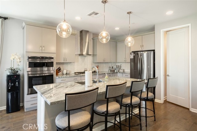 Detail Gallery Image 6 of 21 For 24524 Division Dr, Menifee,  CA 92584 - 5 Beds | 3 Baths