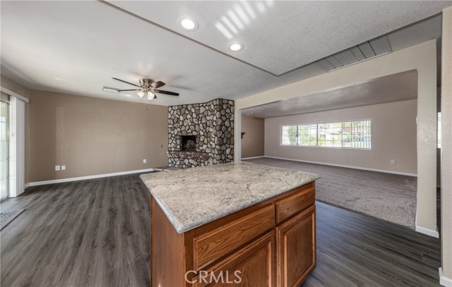 Detail Gallery Image 14 of 42 For 25711 Alto, San Bernardino,  CA 92404 - 3 Beds | 2 Baths