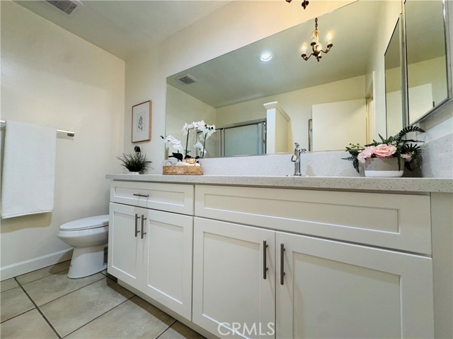 Detail Gallery Image 10 of 22 For 1881 Mitchell Ave #8,  Tustin,  CA 92780 - 3 Beds | 2 Baths