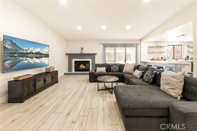 1491 N Omalley Way, Upland CA: https://media.crmls.org/medias/3eac39e3-e8cd-4652-8a08-4fe85aaa1ee3.jpg