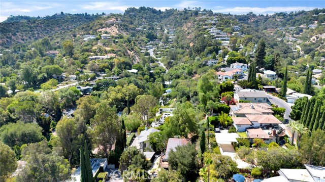 Detail Gallery Image 41 of 44 For 4009 Weslin Ave, Sherman Oaks,  CA 91423 - 3 Beds | 3 Baths