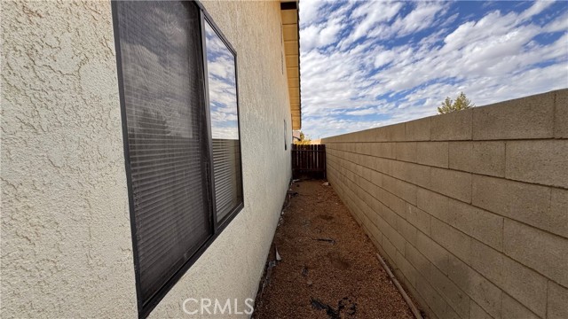 Detail Gallery Image 32 of 36 For 13677 Ivanpah, Apple Valley,  CA 92308 - 3 Beds | 2 Baths
