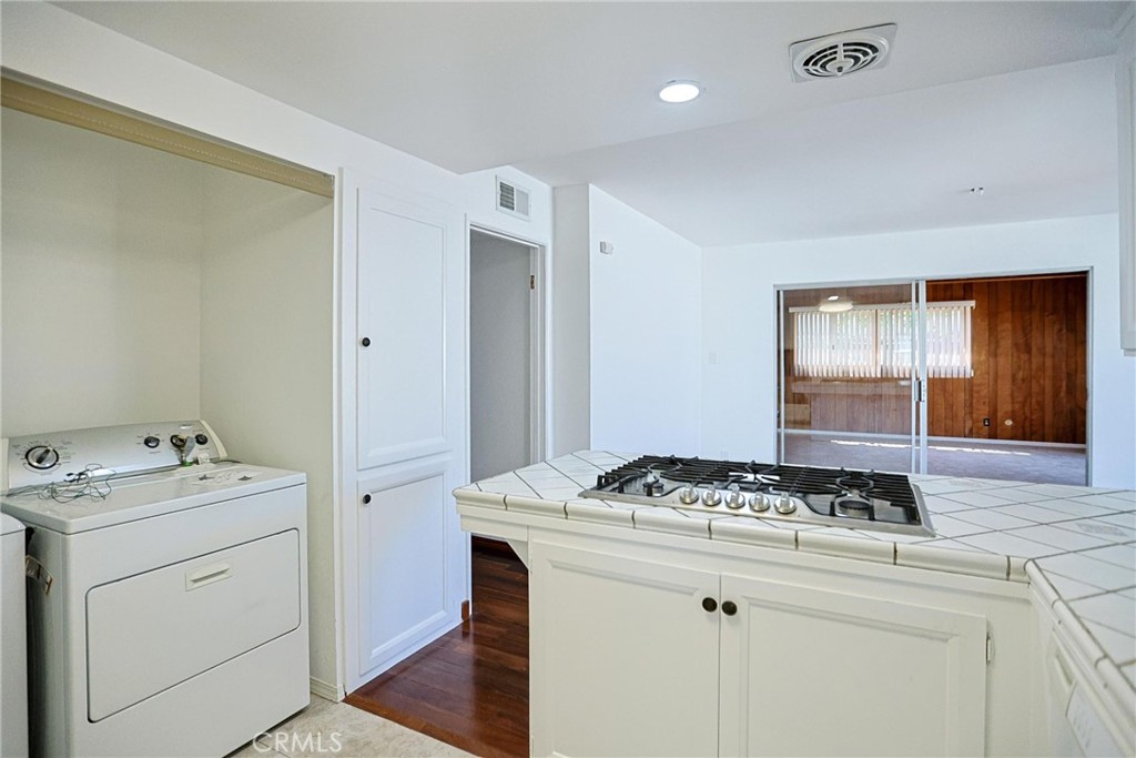 MLS #OC26140244 image #16