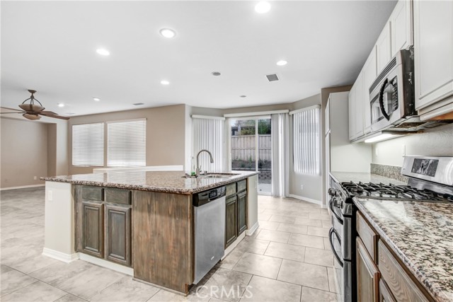 Image 7 of 44 For 32373 Whispering Willow Drive