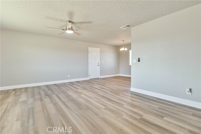 Detail Gallery Image 17 of 75 For 34937 Avenue 13 1/2, Madera,  CA 93636 - 3 Beds | 2 Baths