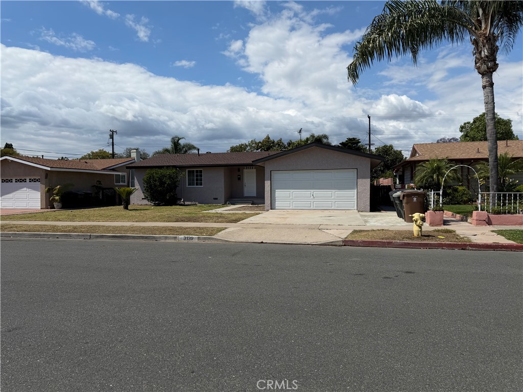 3139 W Paso Robles