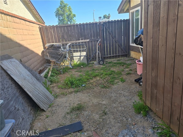 Detail Gallery Image 23 of 24 For 13097 Shirebourn, Moreno Valley,  CA 92553 - 4 Beds | 2/1 Baths