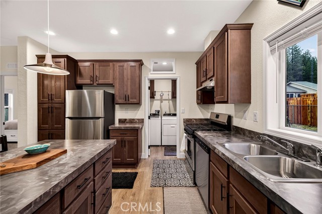 Detail Gallery Image 8 of 31 For 6295 Victoria Ct, Magalia,  CA 95954 - 2 Beds | 2/1 Baths