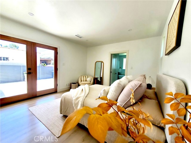 Detail Gallery Image 16 of 33 For 1827 S Burnside Ave, Los Angeles,  CA 90019 - 3 Beds | 2 Baths