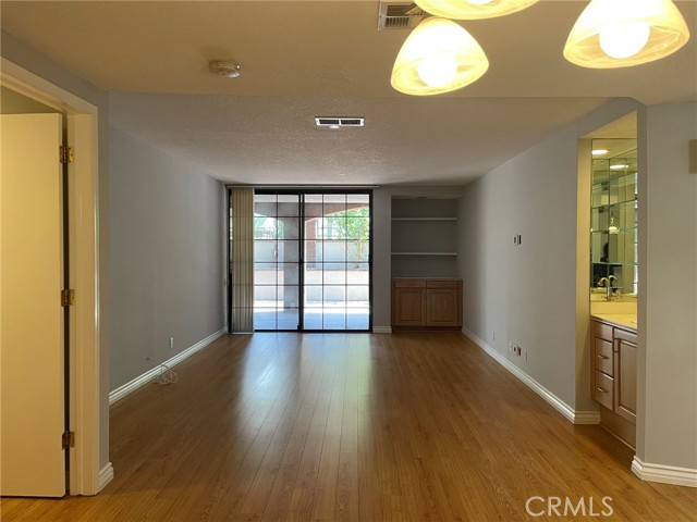 Detail Gallery Image 13 of 32 For 200 N Swall Dr #L252,  Beverly Hills,  CA 90211 - 2 Beds | 2 Baths
