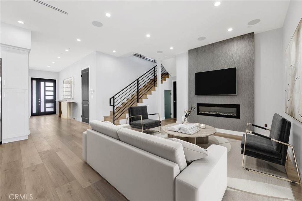 251 S Griffith Park DriveBurbank img 6