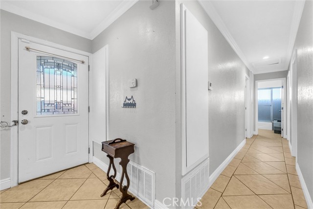 6220 Filkins Avenue, Rancho Cucamonga CA: https://media.crmls.org/medias/3eb2ead2-3070-44f4-a6e0-593a121ed3dd.jpg
