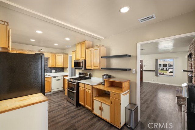 Detail Gallery Image 8 of 27 For 11918 Highdale St, Norwalk,  CA 90650 - 3 Beds | 1 Baths
