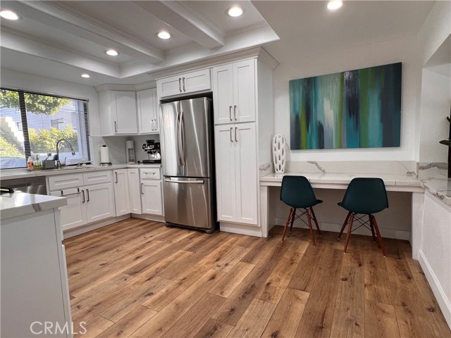 Detail Gallery Image 10 of 33 For 7 Swift Ct #210,  Newport Beach,  CA 92663 - 3 Beds | 2/1 Baths