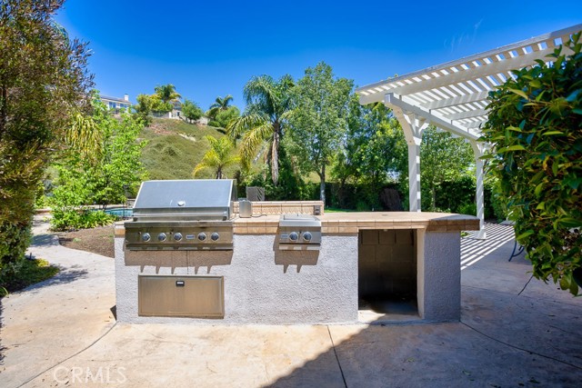 23857 Rio Rancho Way, Valencia CA: https://media.crmls.org/medias/3eb3d28a-303a-45d9-8d92-f06ccd0cafa6.jpg