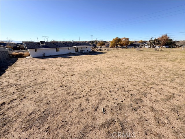 Detail Gallery Image 15 of 18 For 16773 Manning, Victorville,  CA 92394 - 3 Beds | 2 Baths