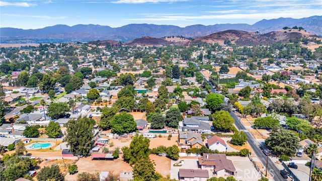 Detail Gallery Image 42 of 57 For 9711 Helen Ave, Sunland,  CA 91040 - – Beds | – Baths