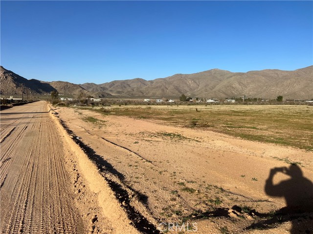 Detail Gallery Image 6 of 9 For 3 Manzana Dr, Apple Valley,  CA 92308 - – Beds | – Baths