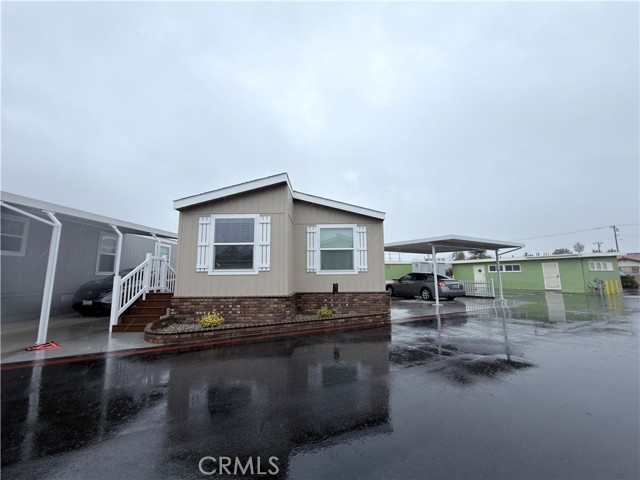 Front Image Thumbnail for CROC26000684