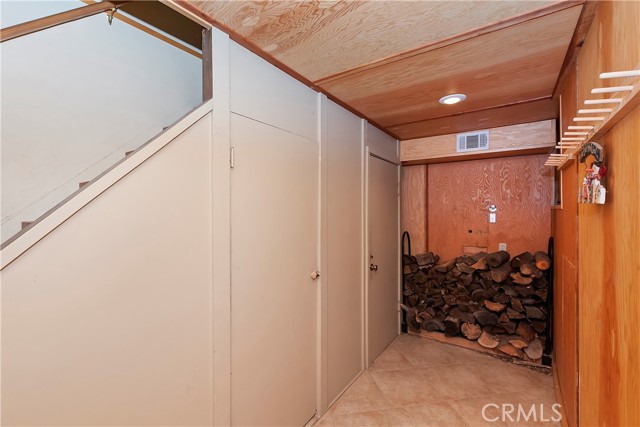 Detail Gallery Image 29 of 32 For 687 Crest Estates Dr, Lake Arrowhead,  CA 92352 - 3 Beds | 2/1 Baths