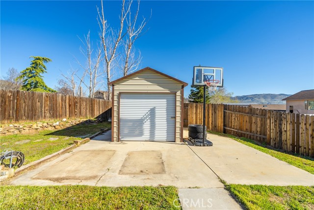 Detail Gallery Image 33 of 45 For 21766 Fox Ct, Tehachapi,  CA 93561 - 3 Beds | 2 Baths