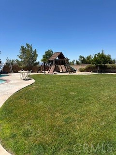 20159 Majestic Dr., Apple Valley CA: https://media.crmls.org/medias/3eb83955-e628-4bcb-9b8b-d7569d159d17.jpg