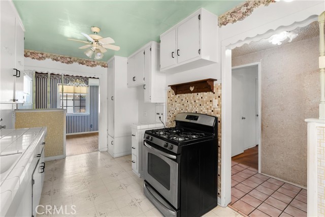 Detail Gallery Image 13 of 33 For 4014 W 175th Pl, Torrance,  CA 90504 - 3 Beds | 1 Baths