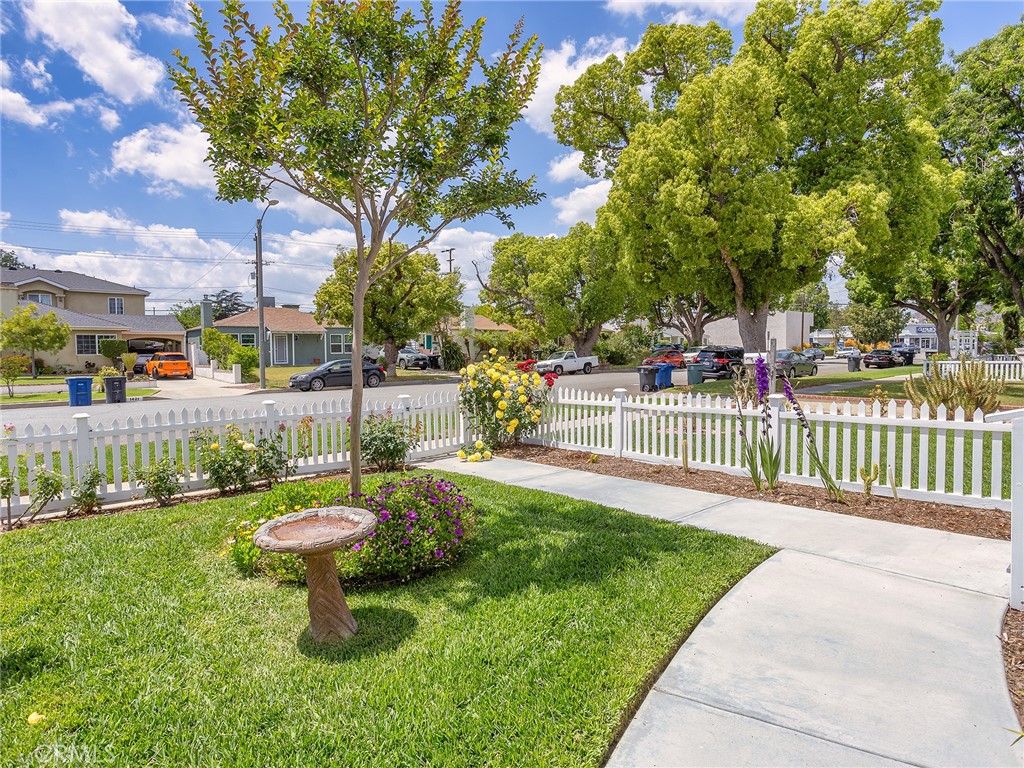 3309 Wedgewood Lane Burbank img 12