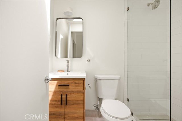 Detail Gallery Image 34 of 39 For 2671 1/2 Benedict, Los Angeles,  CA 90039 - 3 Beds | 3 Baths