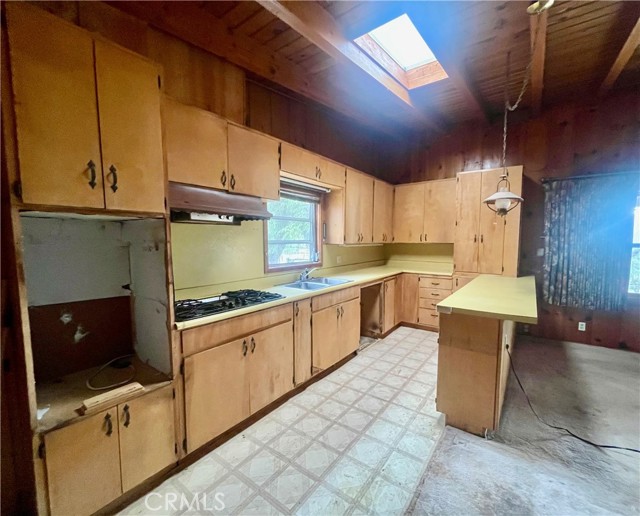 Detail Gallery Image 13 of 24 For 9260 Lanning Ln, Morongo Valley,  CA 92256 - 2 Beds | 1 Baths