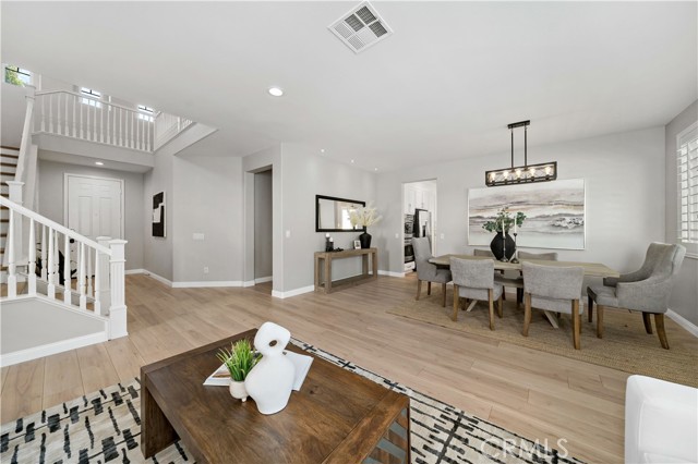 Detail Gallery Image 22 of 63 For 27775 Bottle Brush Way, Murrieta,  CA 92562 - 5 Beds | 3 Baths