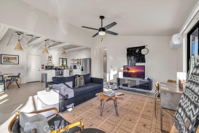 8729 Rock Haven Road, Joshua Tree CA: https://media.crmls.org/medias/3ebea1fd-0723-4231-8712-655e541a7052.jpg