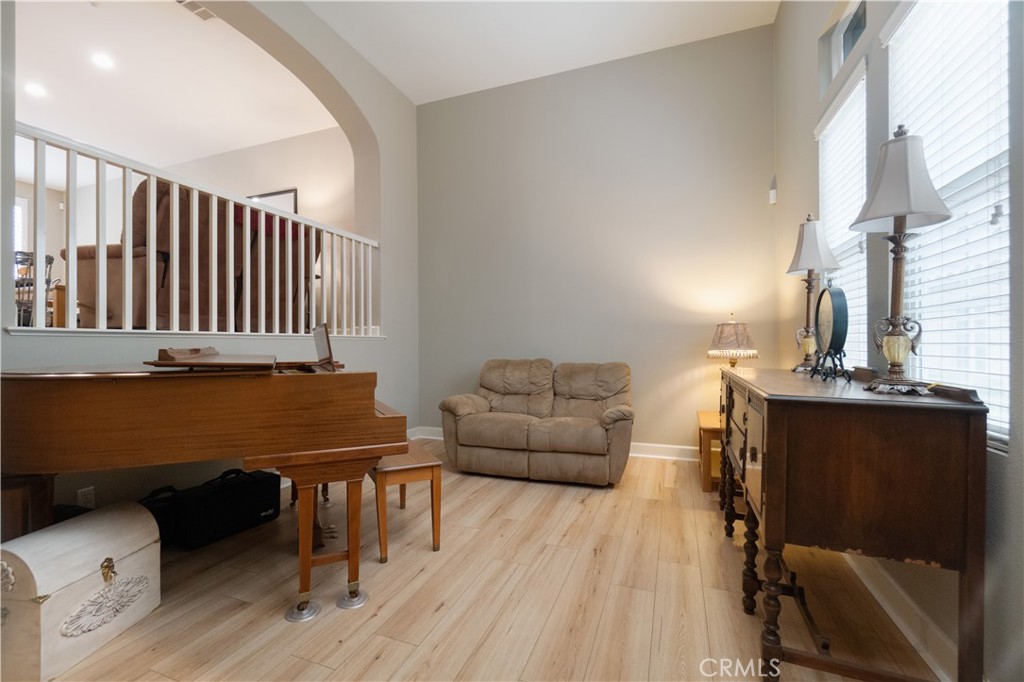 MLS #IG25198681 image #9