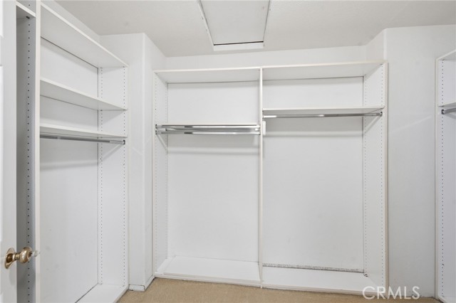 Detail Gallery Image 22 of 38 For 777 Covewood Street, Oak Park,  CA 91377 - 4 Beds | 3 Baths