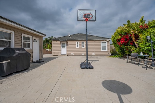 Detail Gallery Image 7 of 34 For 10404 Jardine Ave, Sunland,  CA 91040 - 2 Beds | 1 Baths