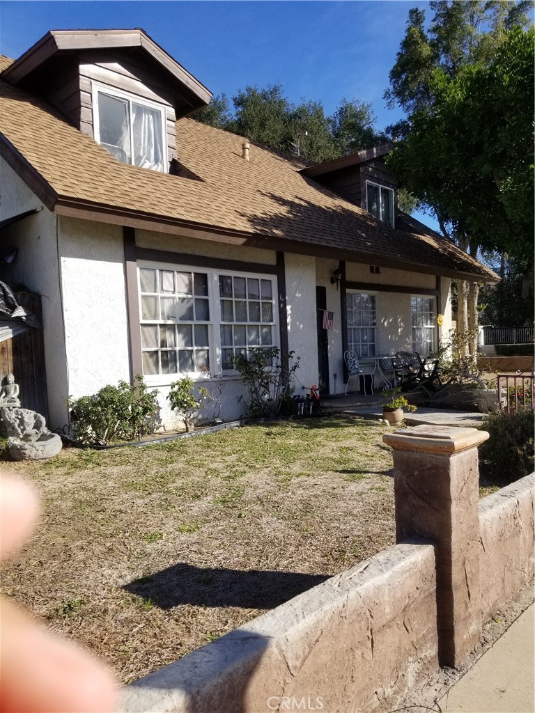 1013 E 18th Street, Santa Ana, CA 92706