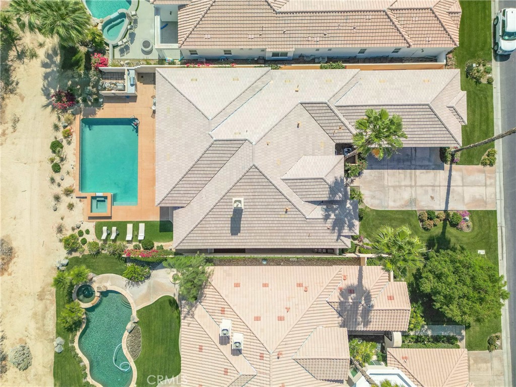 https://media.crmls.org/medias/3ec301ca-d6ca-405e-9129-f8200c8866d6.jpg?preset=X-Large