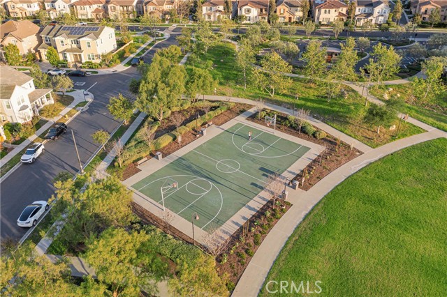 Image 54 of 66 For 220 Barnes  