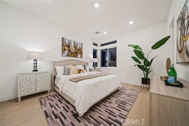 Detail Gallery Image 31 of 35 For 273 Lynx, Irvine,  CA 92618 - 4 Beds | 3/1 Baths