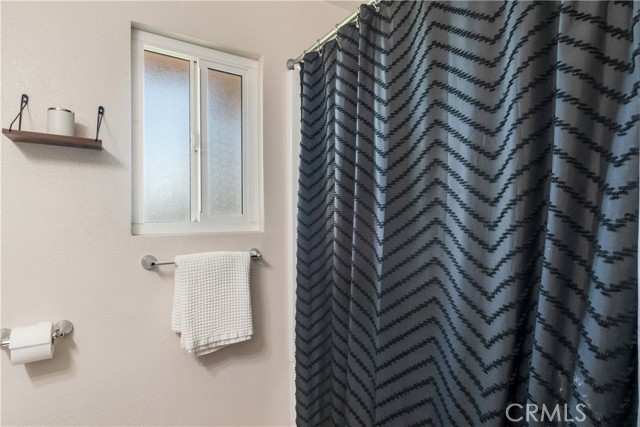 33278 Colorado, Yucaipa CA: https://media.crmls.org/medias/3ec36024-fa9b-48af-be00-04381d820bca.jpg