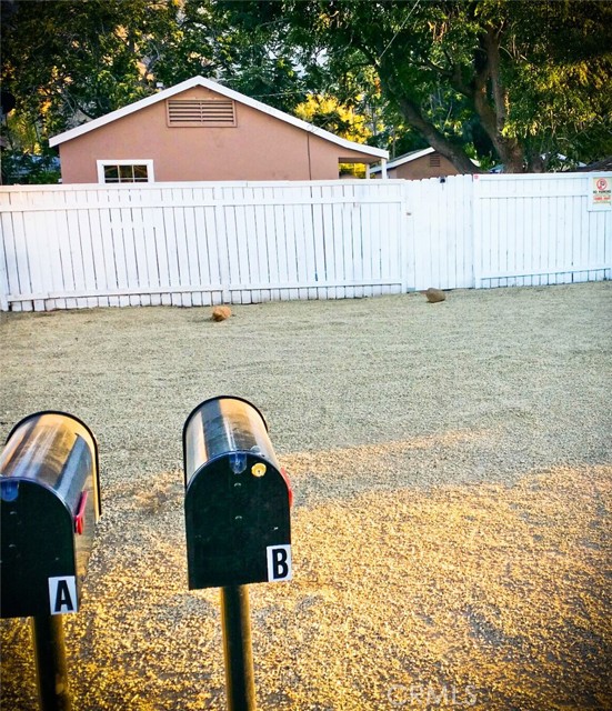 17797 Grand Avenue, Lake Elsinore CA: https://media.crmls.org/medias/3ec3a4e3-788d-4101-91d1-c4414e727ed7.jpg