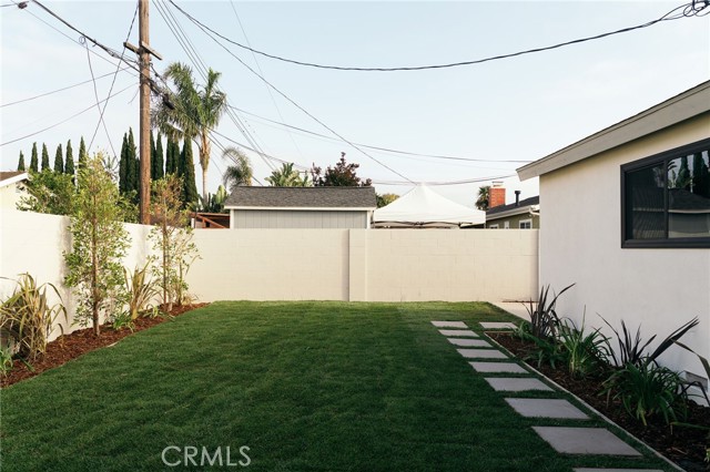 16502 Potter Circle, Huntington Beach CA: https://media.crmls.org/medias/3ec4a7f3-b83b-46b5-b6f8-a05f94ecd3b7.jpg