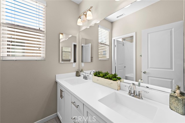 Detail Gallery Image 28 of 38 For 52 Clover, Lake Forest,  CA 92630 - 3 Beds | 2/1 Baths