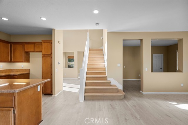 19316 Sidani Lane, Saugus CA: https://media.crmls.org/medias/3ec563c9-c432-49e1-b24c-4c4f7665cfd1.jpg